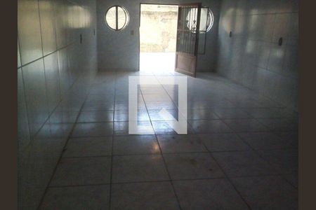 Casa à venda com 3 quartos, 180m² em Vila Scarpelli, Santo André