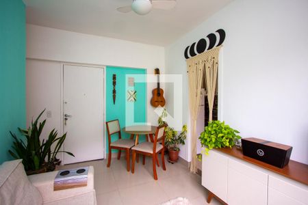 Sala de apartamento à venda com 2 quartos, 60m² em Fonseca, Niterói