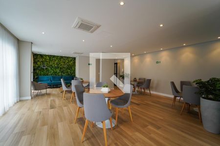 Apartamento para alugar com 33m², 1 quarto e sem vaga Apartamento para alugar com 33m², 1 quarto e sem vagaÁrea comum - Salão de festas