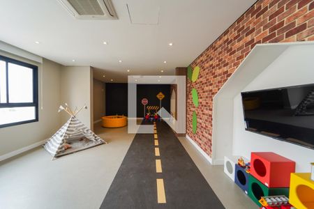 Apartamento para alugar com 33m², 1 quarto e sem vaga Apartamento para alugar com 33m², 1 quarto e sem vagaÁrea Comum - Brinquedoteca