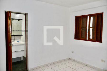 Casa à venda com 120m², 4 quartos e 2 vagas Casa à venda com 120m², 4 quartos e 2 vagasQuarto