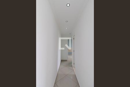 Corredor de apartamento à venda com 2 quartos, 45m² em Ponte Grande, Guarulhos