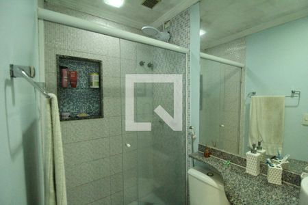 Casa à venda com 128m², 3 quartos e 1 vagaBanheiro da suíte