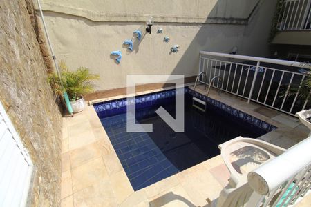 Casa à venda com 128m², 3 quartos e 1 vagaPiscina