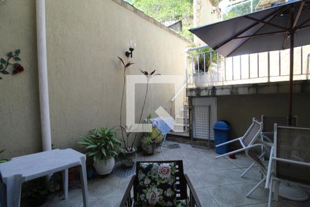 Casa à venda com 128m², 3 quartos e 1 vagaQuintal