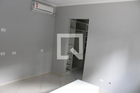Quarto 1 de casa para alugar com 4 quartos, 380m² em Lapa, São Paulo