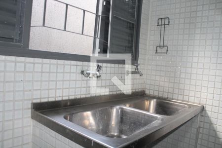 Casa para alugar com 380m², 4 quartos e 5 vagasÁrea de Serviço