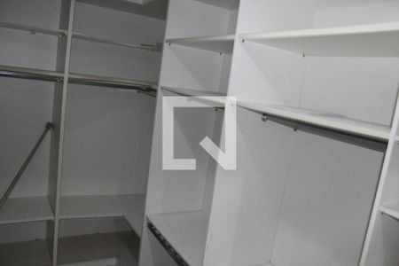 Casa para alugar com 380m², 4 quartos e 5 vagasQuarto 3