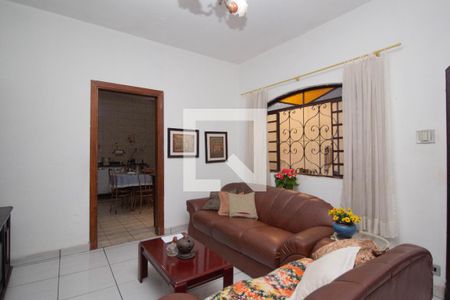 Sala de casa à venda com 2 quartos, 105m² em Vila Picinin, São Paulo