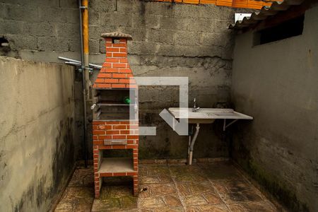 Casa à venda com 89m², 2 quartos e 2 vagas Casa à venda com 89m², 2 quartos e 2 vagasPiscina - Churrasqueira