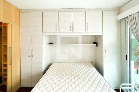 Quarto de apartamento para alugar com 1 quarto, 55m² em Pinheiros, São Paulo