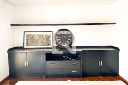 Sala de apartamento para alugar com 1 quarto, 55m² em Pinheiros, São Paulo