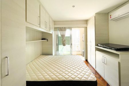 Quarto de apartamento para alugar com 1 quarto, 55m² em Pinheiros, São Paulo