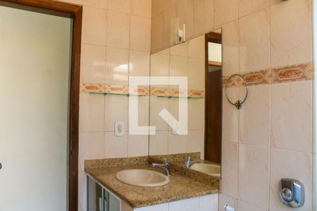 Casa para alugar com 54m², 2 quartos e sem vagaBanheiro