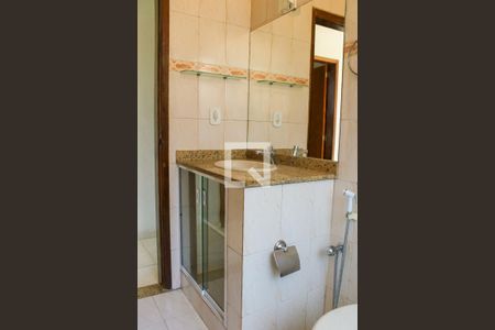 Casa para alugar com 54m², 2 quartos e sem vagaBanheiro