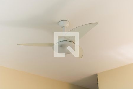 Sala de casa para alugar com 2 quartos, 54m² em Encantado, Rio de Janeiro