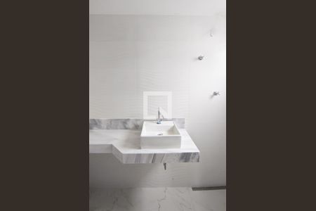 Apartamento à venda com 140m², 3 quartos e 2 vagas Apartamento à venda com 140m², 3 quartos e 2 vagasBanheiro da Suíte