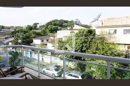 Casa à venda com 205m², 3 quartos e 2 vagasVaranda