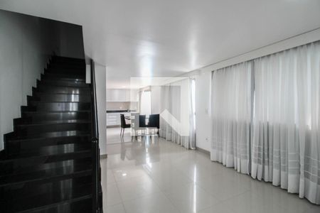 Sala de casa para alugar com 2 quartos, 90m² em Jardim Alvorada, Nova Iguaçu