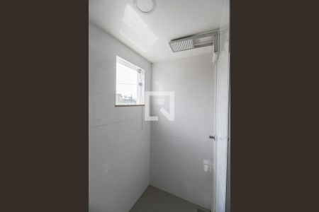 Casa para alugar com 90m², 2 quartos e 1 vaga Casa para alugar com 90m², 2 quartos e 1 vagaBanheiro da Suíte