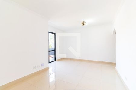 Sala de apartamento para alugar com 3 quartos, 74m² em Jardim Luanda, São Paulo