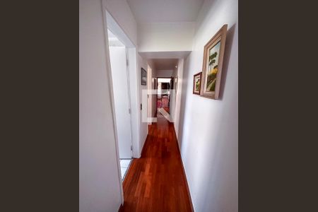 Corredor de apartamento para alugar com 2 quartos, 80m² em Vila Pompéia, São Paulo