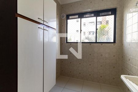 Apartamento para alugar com 70m², 3 quartos e 1 vaga Apartamento para alugar com 70m², 3 quartos e 1 vagaÁrea de Serviço