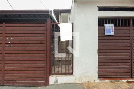 Casa à venda com 200m², 2 quartos e 2 vagasFachada 
