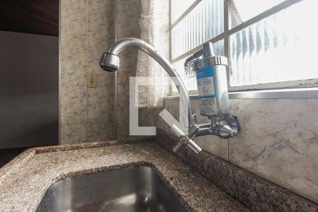 Casa à venda com 200m², 2 quartos e 2 vagasCozinha - Casa 01