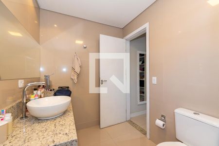 Casa de condomínio para alugar com 160m², 4 quartos e 2 vagas Casa de condomínio para alugar com 160m², 4 quartos e 2 vagasBanheiro do Quarto 3