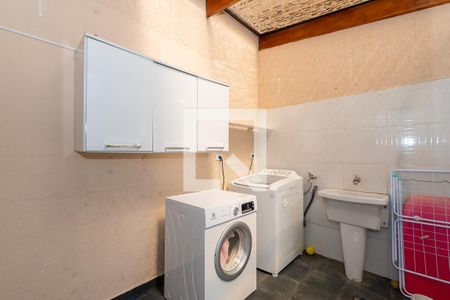 Casa de condomínio para alugar com 160m², 4 quartos e 2 vagas Casa de condomínio para alugar com 160m², 4 quartos e 2 vagasÁrea de Serviço
