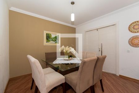 Sala de casa de condomínio para alugar com 4 quartos, 160m² em Santa Cândida, Curitiba