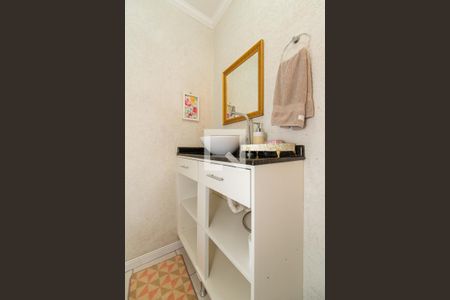 Casa de condomínio para alugar com 160m², 4 quartos e 2 vagas Casa de condomínio para alugar com 160m², 4 quartos e 2 vagasLavabo