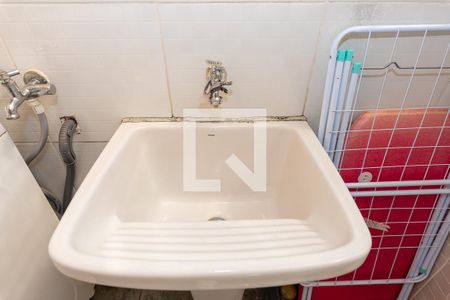 Casa de condomínio para alugar com 160m², 4 quartos e 2 vagas Casa de condomínio para alugar com 160m², 4 quartos e 2 vagasÁrea de Serviço