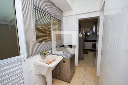 Casa para alugar com 350m², 4 quartos e 4 vagasÁrea de Serviço