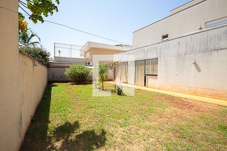 Casa para alugar com 350m², 4 quartos e 4 vagasQuintal