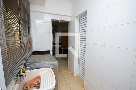 Casa para alugar com 350m², 4 quartos e 4 vagasÁrea de Serviço