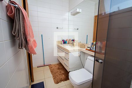 Casa para alugar com 350m², 4 quartos e 4 vagasBanheiro da Suíte 1