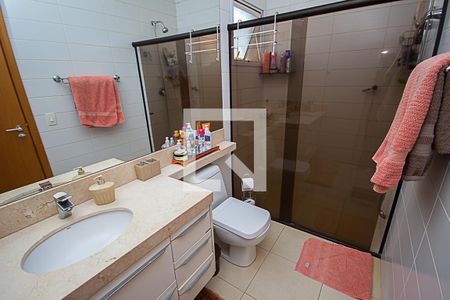 Casa para alugar com 350m², 4 quartos e 4 vagasBanheiro da Suíte 1