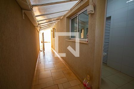 Casa para alugar com 350m², 4 quartos e 4 vagasCorredor/ quintal