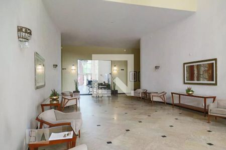 Apartamento à venda com 46m², 1 quarto e sem vagaHall de Entrada