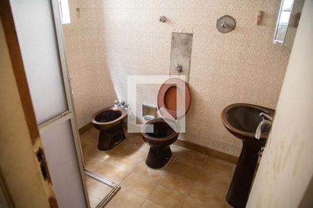 Banheiro da Suíte de casa para alugar com 4 quartos, 199m² em Vila Ristori, Guarulhos