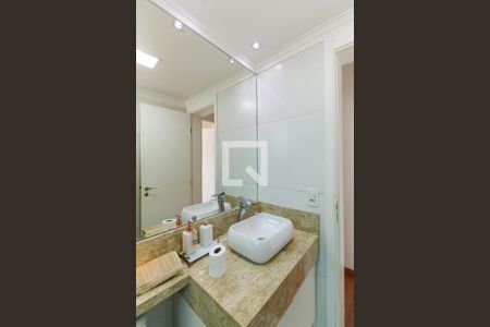 Banheiro de apartamento para alugar com 2 quartos, 57m² em Brás, São Paulo