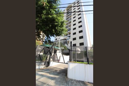 Apartamento à venda com 60m², 2 quartos e 2 vagas Apartamento à venda com 60m², 2 quartos e 2 vagasFachada