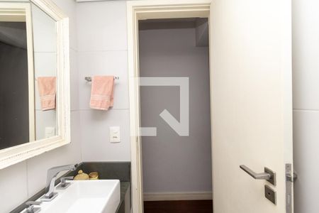 Apartamento à venda com 107m², 3 quartos e 2 vagasBanheiro  3
