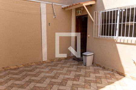 Casa à venda com 143m², 2 quartos e 2 vagasQuintal