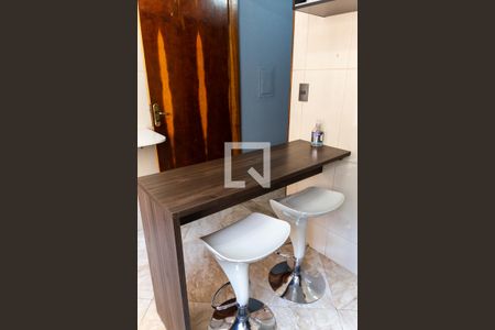 Casa à venda com 143m², 2 quartos e 2 vagasCozinha