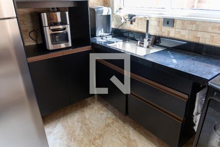 Casa à venda com 143m², 2 quartos e 2 vagasCozinha