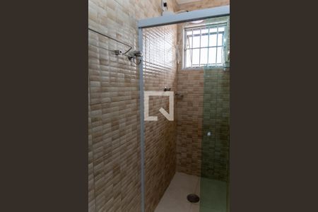 Casa à venda com 143m², 2 quartos e 2 vagasBanheiro