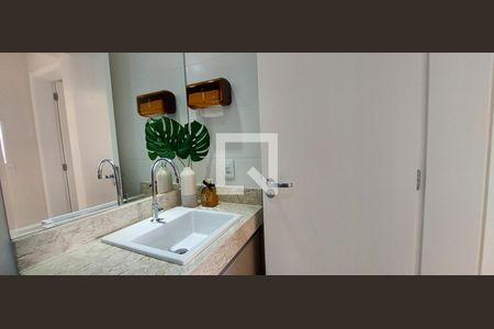Banheiro 2 de apartamento para alugar com 2 quartos, 68m² em Vila Valparaiso, Santo André
